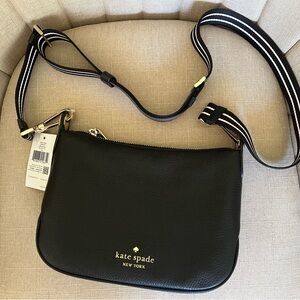 kate spade- small rosie crossbody purse- NWT. Retails online for $119.